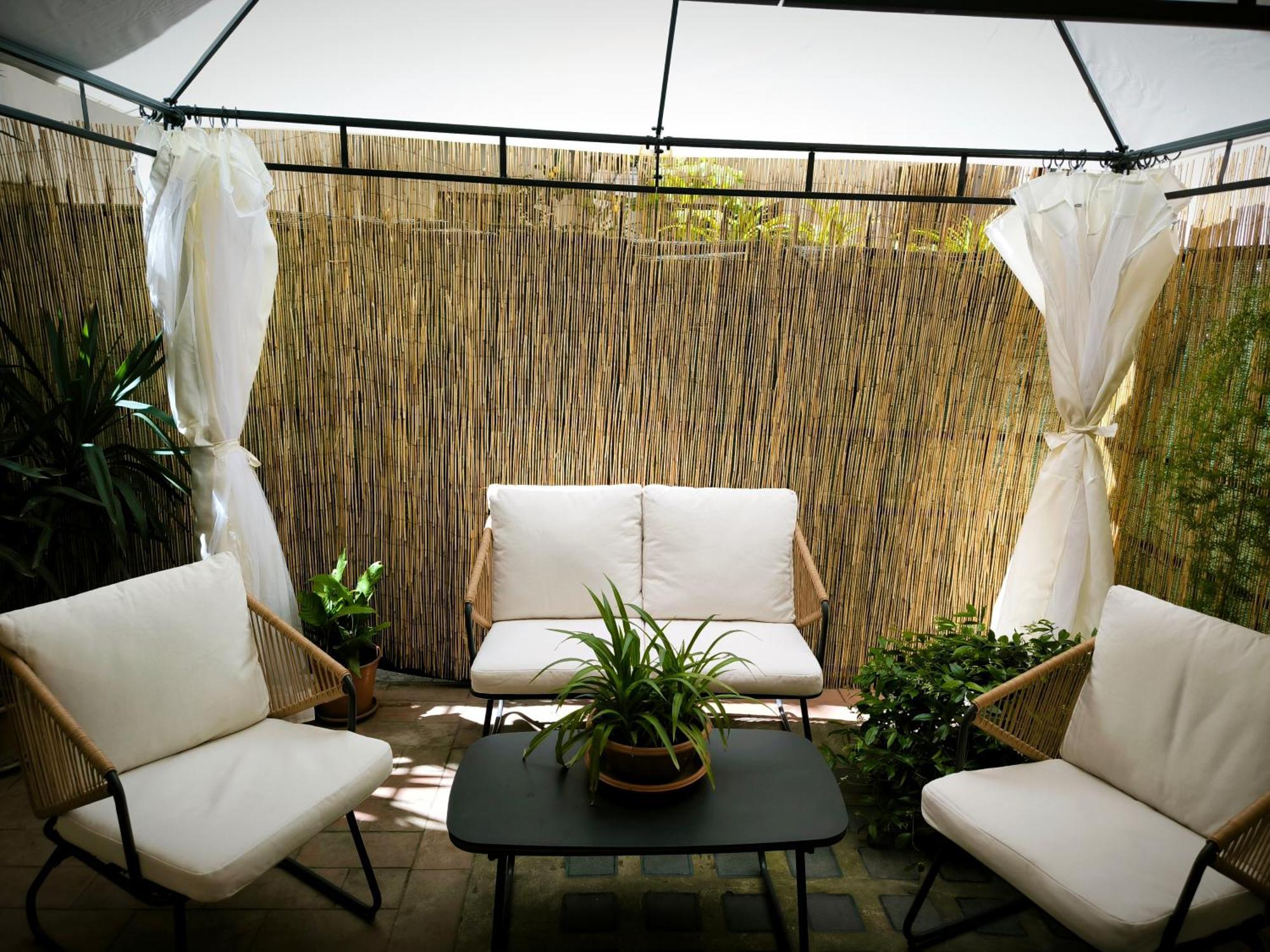 Zen Island Downtown Florence, New For 6
