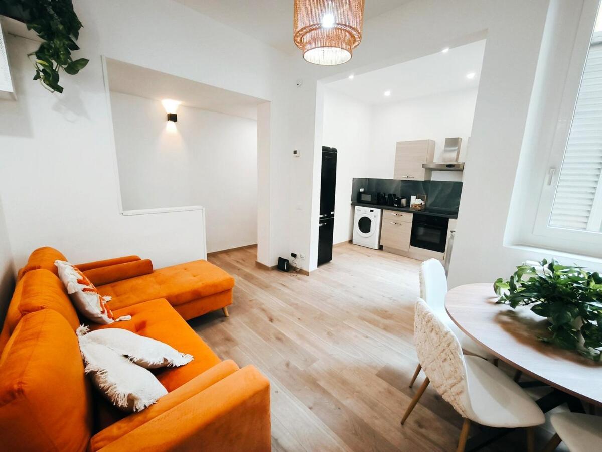 Zen Island Downtown Florence, New For 6